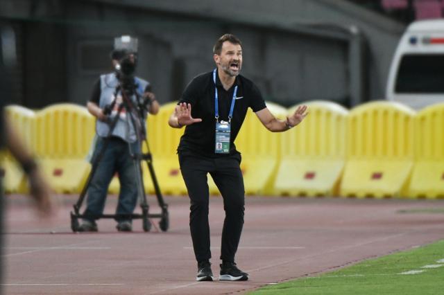 百度体育高清直播-阿瑙离队在即海港物色替身 瞄准“隔壁”！2将最热门